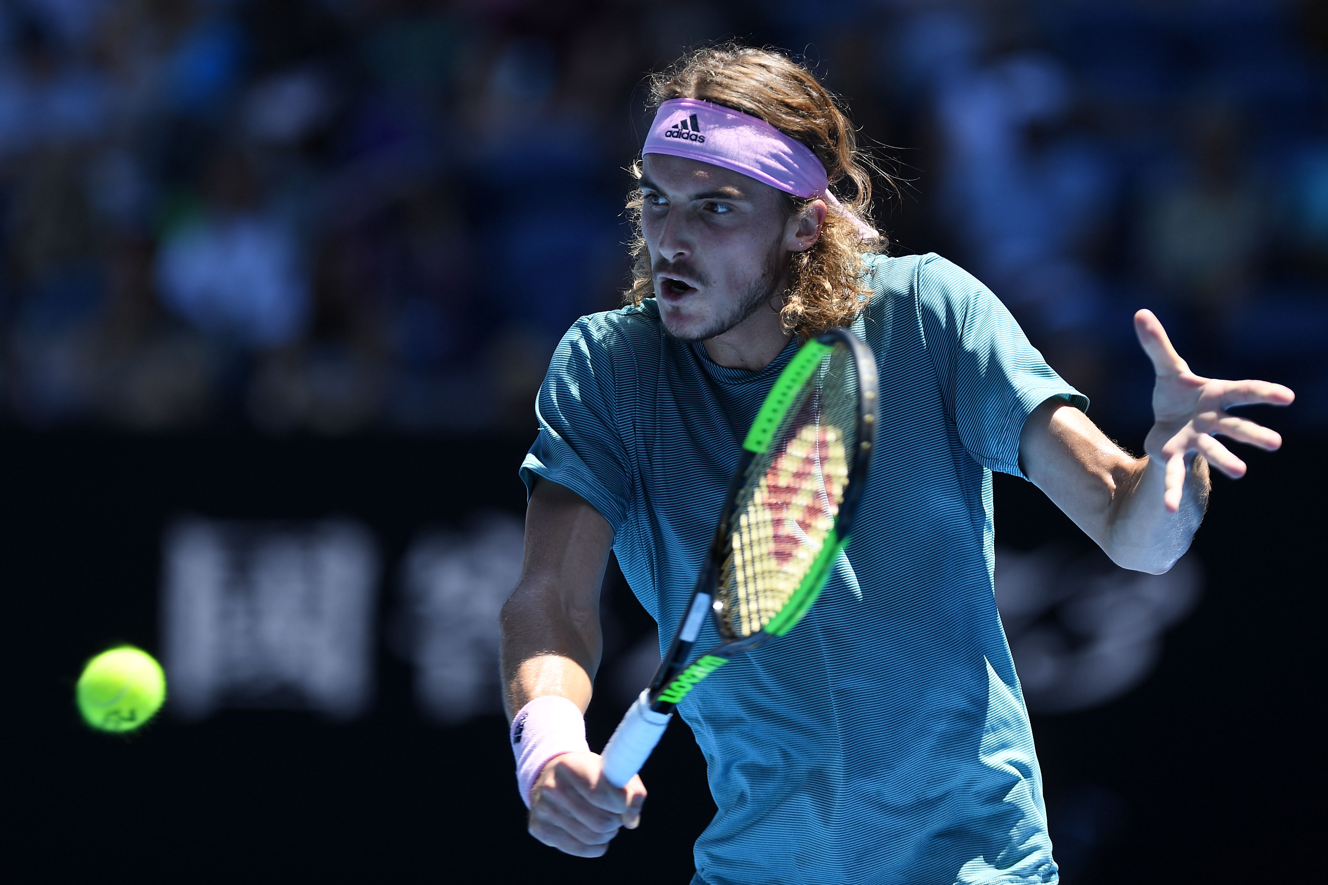 澳网险胜ATP总决赛,西西帕斯刷新纪录 澳网险胜ATP总决赛,西西帕斯刷新纪录