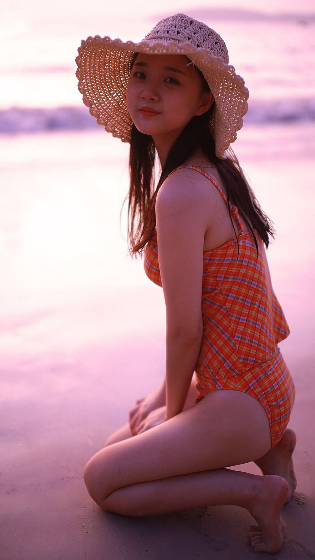 双重封锁，一种解法，从三笘薰的足球突破到伊朗的地缘突围