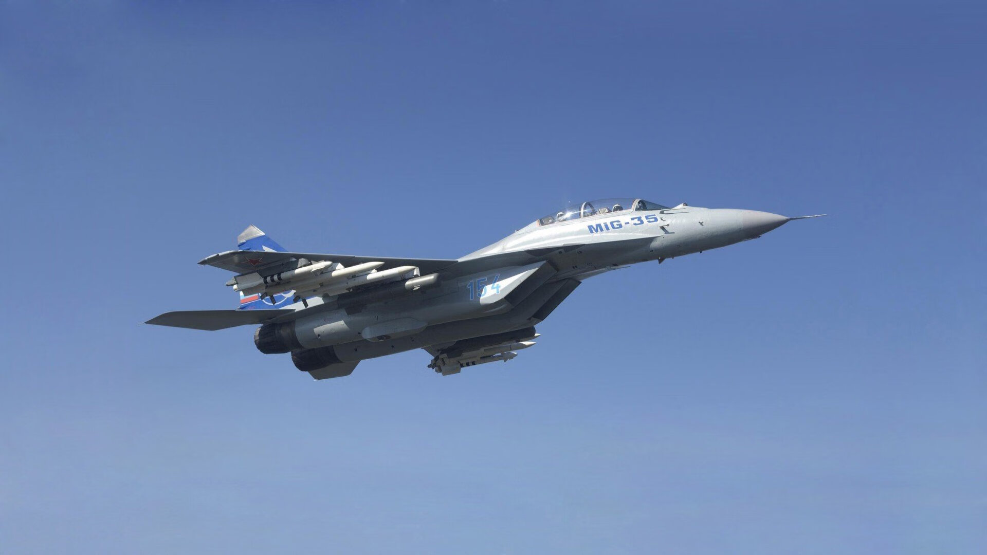 续写欧联神话！阿克化身关键先生，塞维利亚连续得分压制意甲劲旅那不勒斯