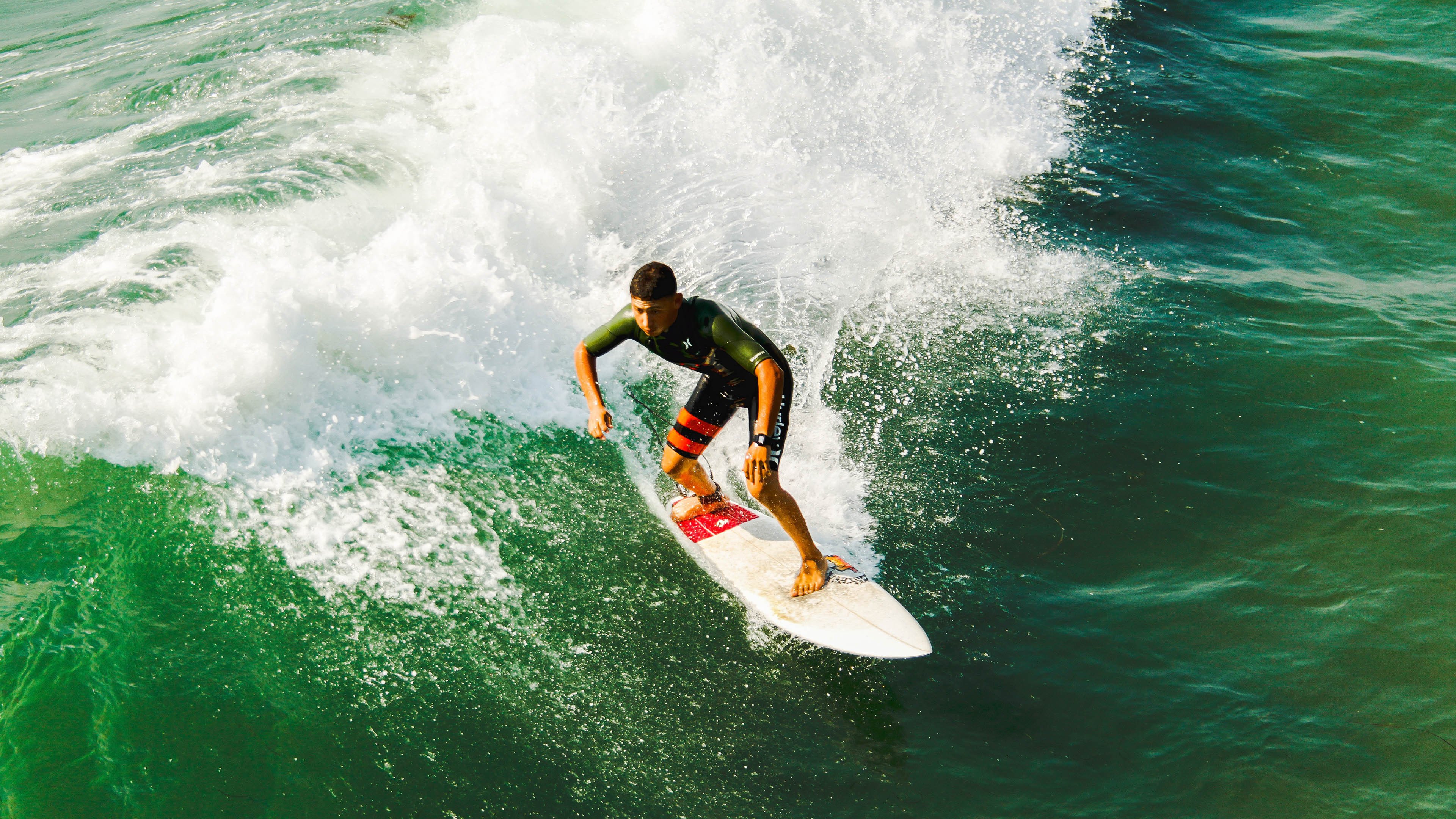 压哨绝杀,不仅是三分,从阿森纳的夜空,读懂奥运周期的关键战心跳