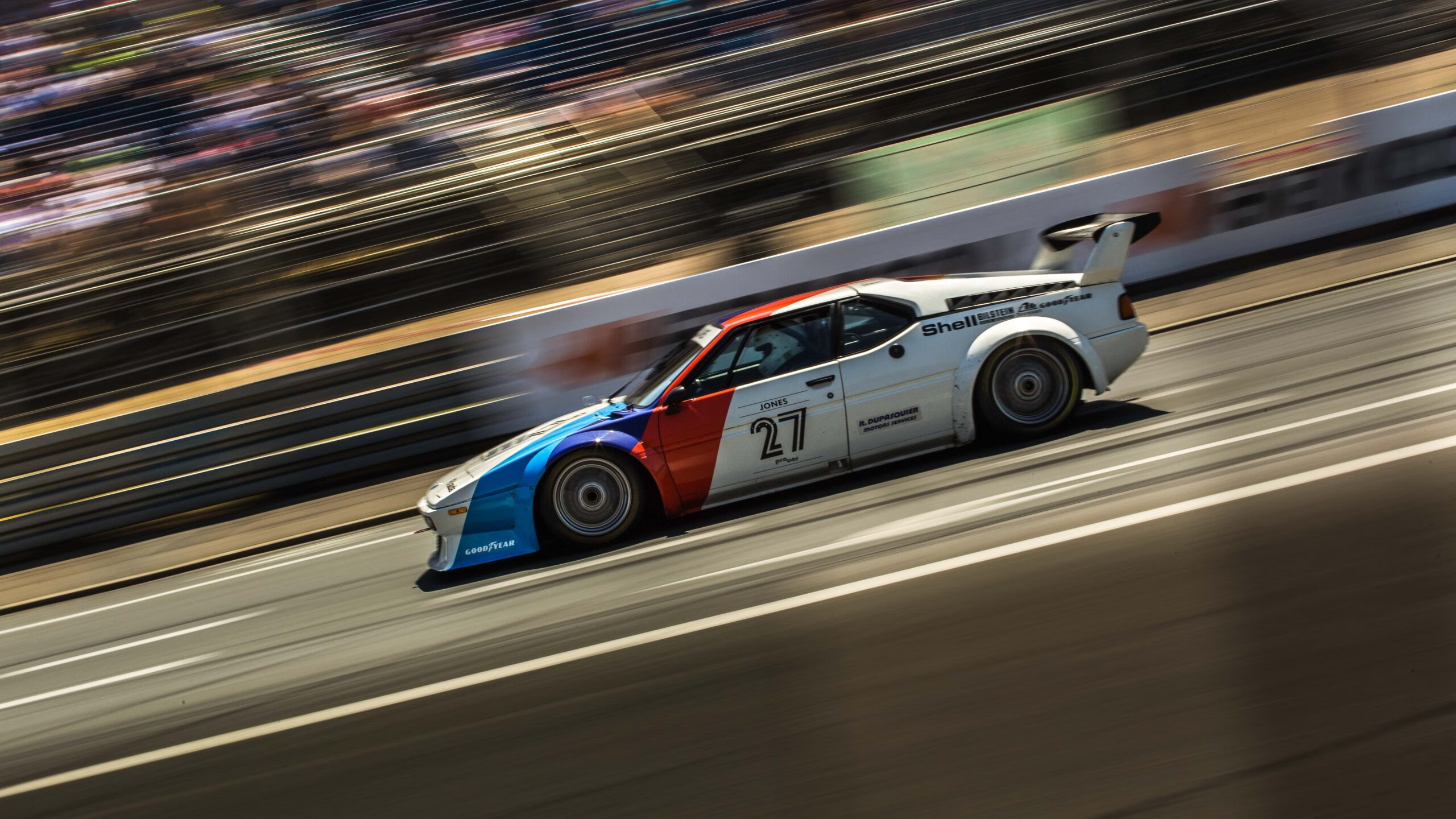 跨界奇观，AC米兰客串世界杯，4-0横扫尼日利亚引发足球秩序大讨论